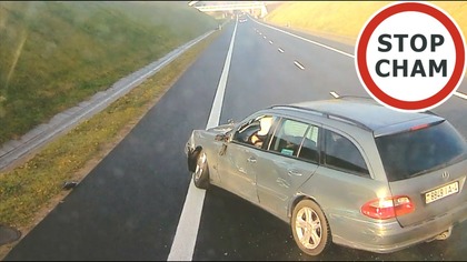 Nieudane zawracanie na S19 - wypadek #2059 Wasze Filmy