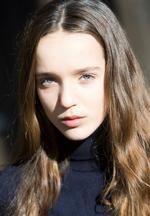 Aktor Arlette Nault