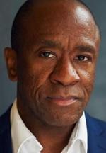 Aktor Lucian Msamati