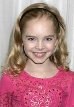 Aktor Darcy Rose Byrnes