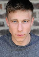 Aktor Tom Gill