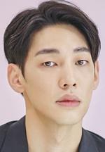 Aktor Kang Yoon