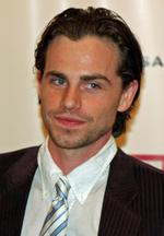 Aktor Rider Strong