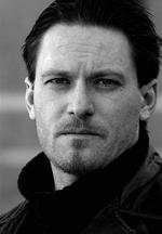 Aktor Adam T Perkins