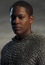 Aktor Adetomiwa Edun
