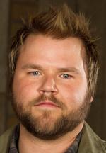 Aktor Tyler Labine