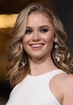 Aktor Virginia Gardner