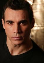 Aktor Adrian Paul