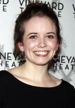 Aktor Phoebe Strole