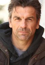 Aktor Julian Stone