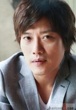 Aktor Park Hee-soon