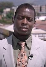 Aktor Kobna Holdbrook-Smith