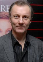 Aktor Aden Gillett