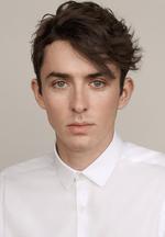 Aktor Matthew Beard