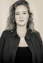 Aktor Bettina Csipszer