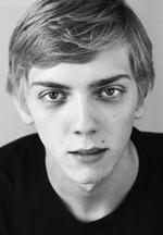 Aktor Joshua James