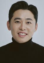 Aktor Shin Hyeon-yong