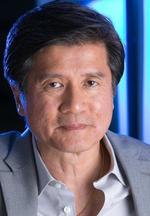 Aktor Phil Nee