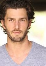 Aktor Tyler Jon Olson