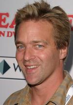 Aktor Roark Critchlow