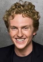 Aktor Max Topplin