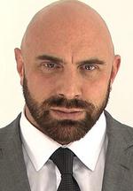 Aktor Charlie Rawes