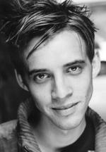 Aktor Keir Mills