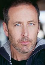 Aktor Jonathan Higgins
