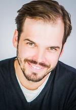 Aktor Andrew Perun