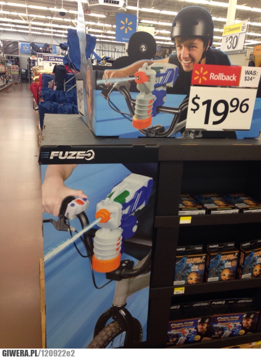 pistolet na wodę,rower,pod wiatr,sikanie