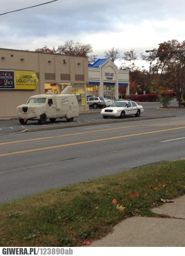 Furgonetka,Głupi i Głupszy