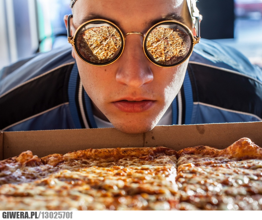 Pizza,okulary