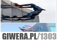 Rzeźba Spider-Mana na placu zabaw w Korei Południowej