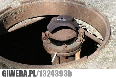 kanał,na oku,czapka,cygan