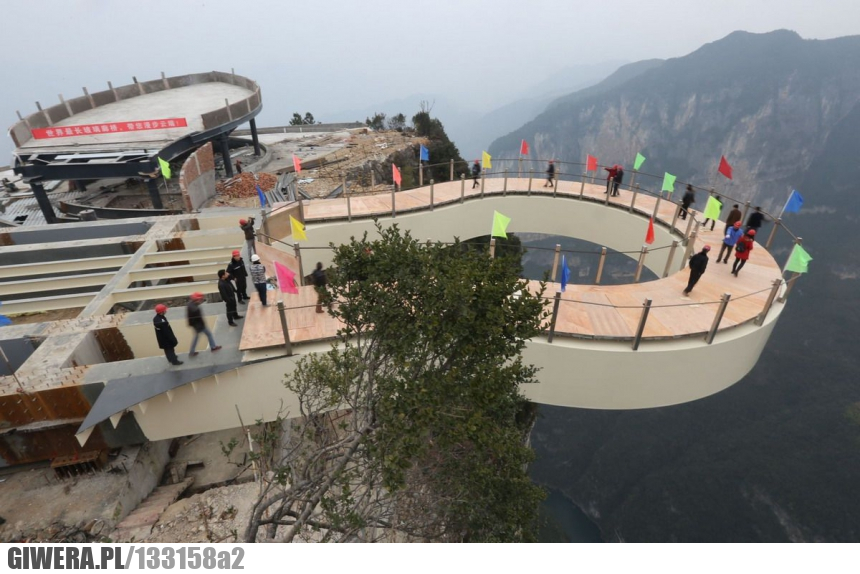 taras widokowy,góry,przepaść