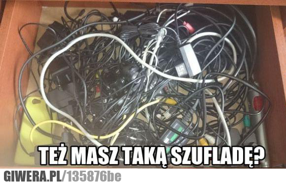 szuflada,kable,ładowarka