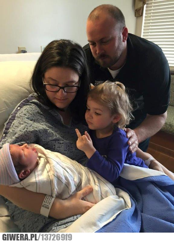 Szczęśliwa siostra,fuck you