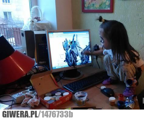 Dziecko,farbki,monitor,tragedia