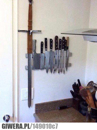 Kucharz,miecz,noże,kuchnia