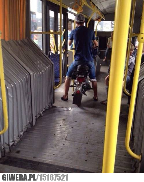 Komunikacja miejska,skuter,wiesnia