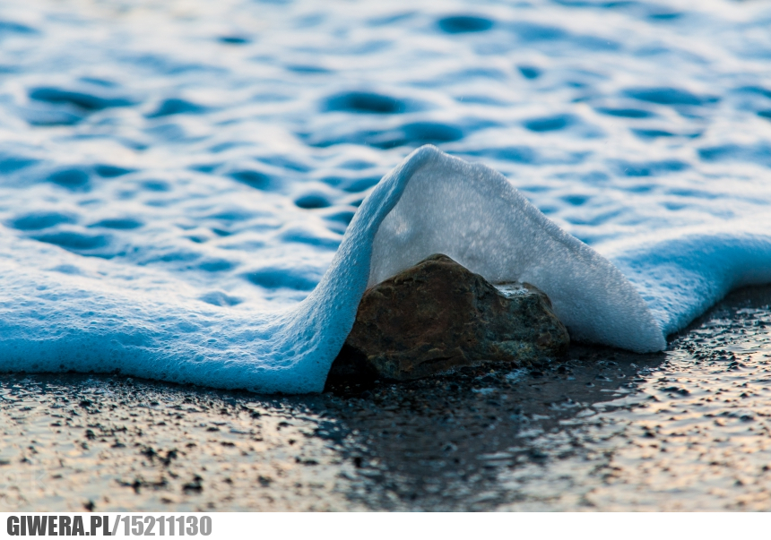 Zamarznięta fala,earthporn