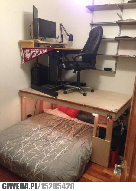 Pokój,biurko,Akademik,Łóżko