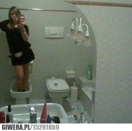 Selfie,Bidet,patologia