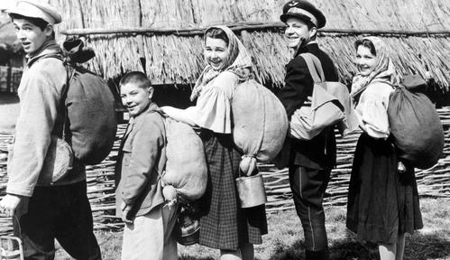 Blask na wschodzie (1943)