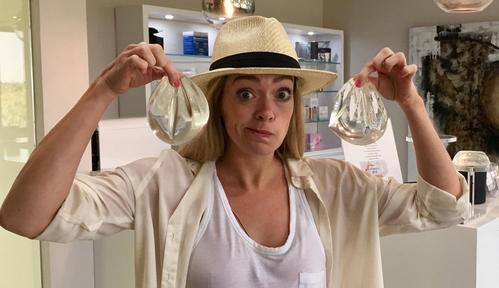 Kobiety, skalpel i liposukcja