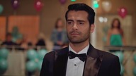 &Ouml;mer ve Zehradan Zeybek