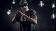 Flint - Przyjaciółki, koleżanki, kumpele (prod.  EsDwa, wstęp i pianinko: Barthvader)