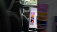 Czemu Tesla jest lepsza do ślubu od Passata?