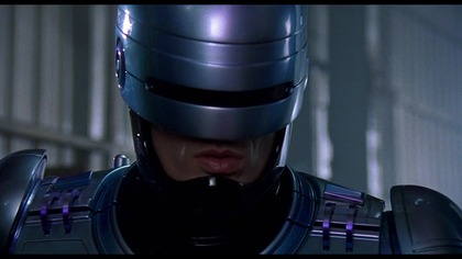 RoboCop.  2.......  1990