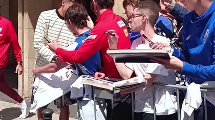 Do widoku takich barw na zgrupowaniach reprezentacji Polski trzeba się przyzwyczaić